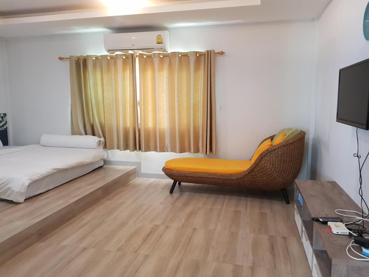 Nadee Resort Udon Thani Luaran gambar