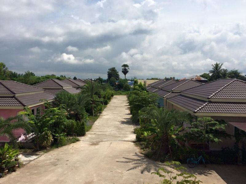 Nadee Resort Udon Thani Luaran gambar