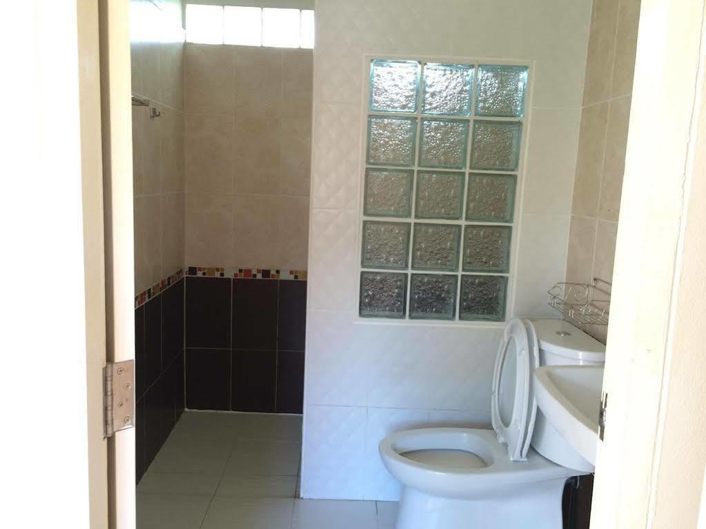 Nadee Resort Udon Thani Luaran gambar