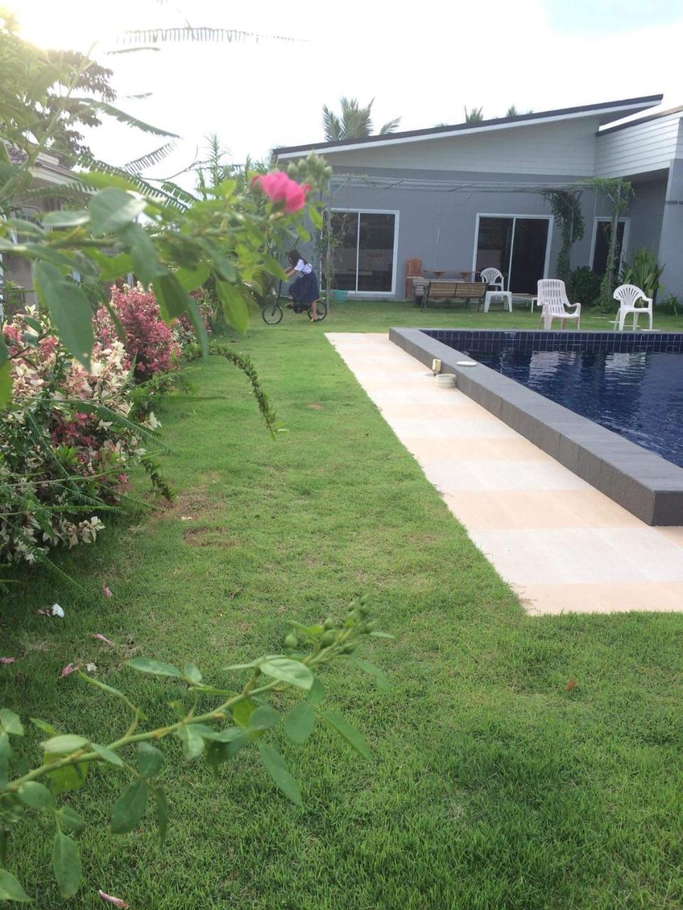 Nadee Resort Udon Thani Luaran gambar