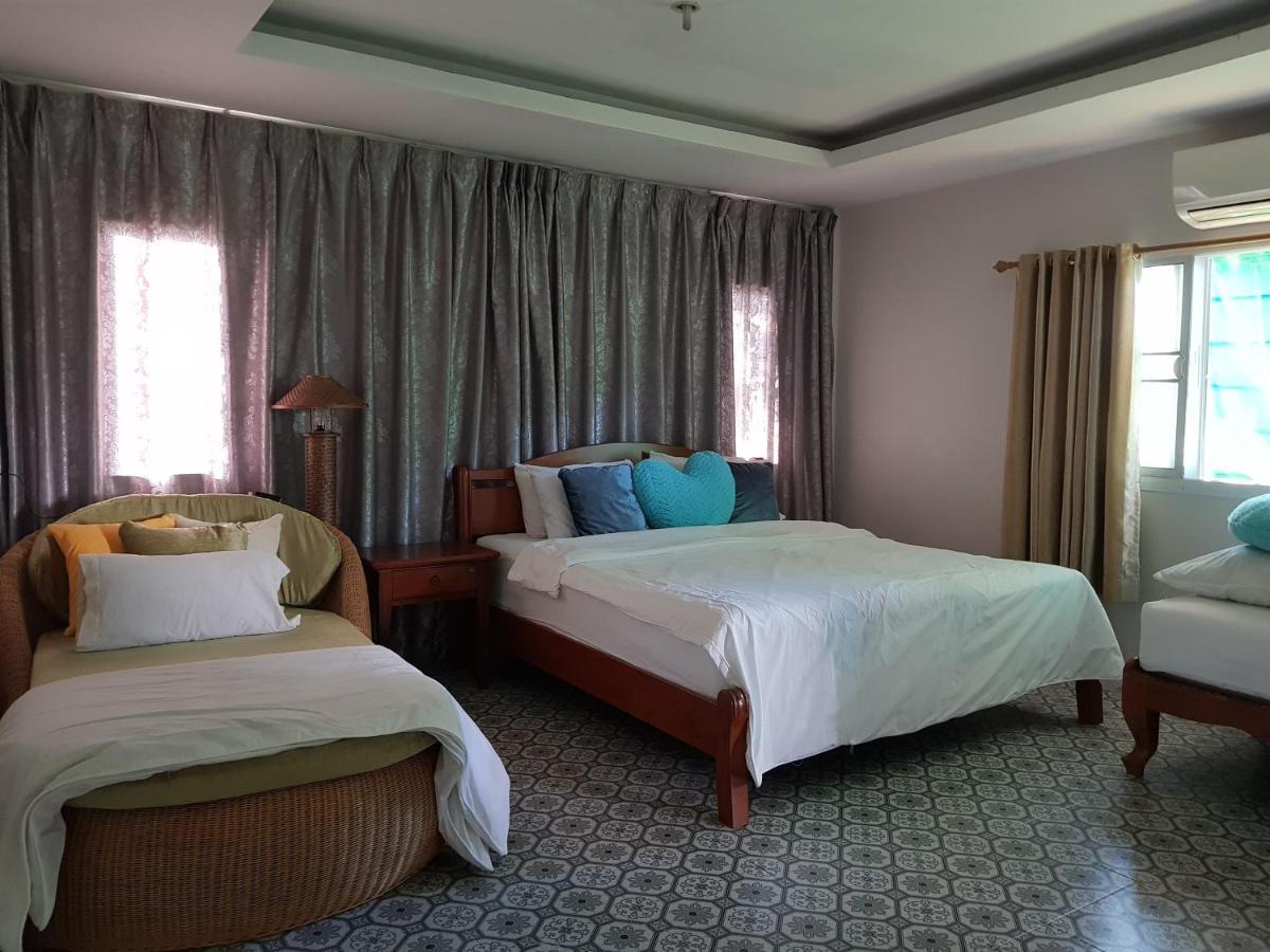 Nadee Resort Udon Thani Luaran gambar